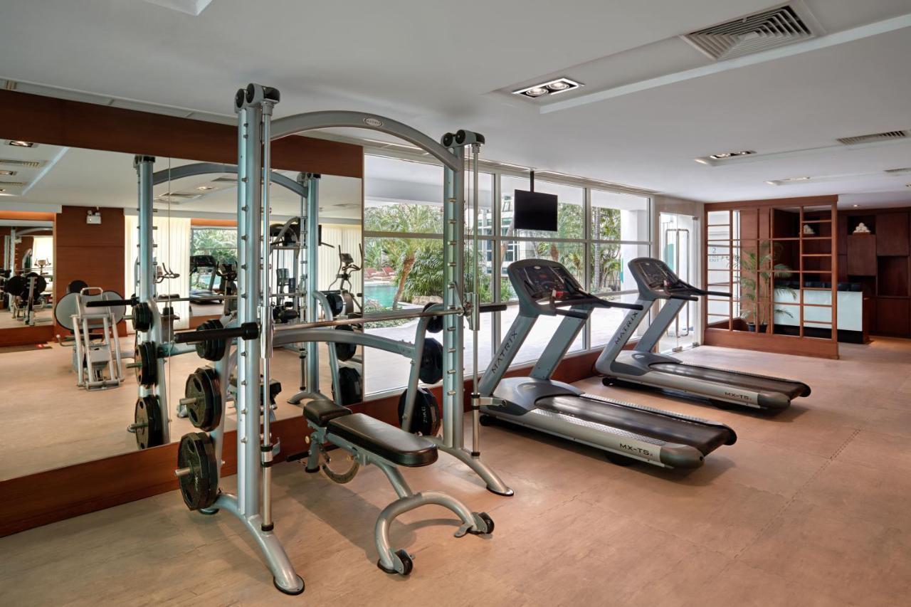 Dusit Suites Hotel Ratchadamri, Bangkok Kültér fotó A gym